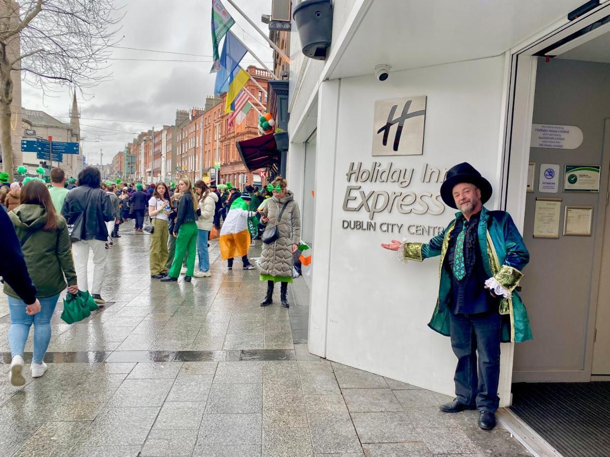 Holiday Inn Express Dublin City Centre, An Ihg Hotel Exterior foto